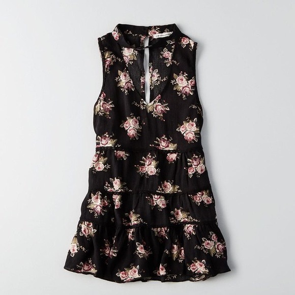 AE Floral Choker Tank - Picture 1 of 5